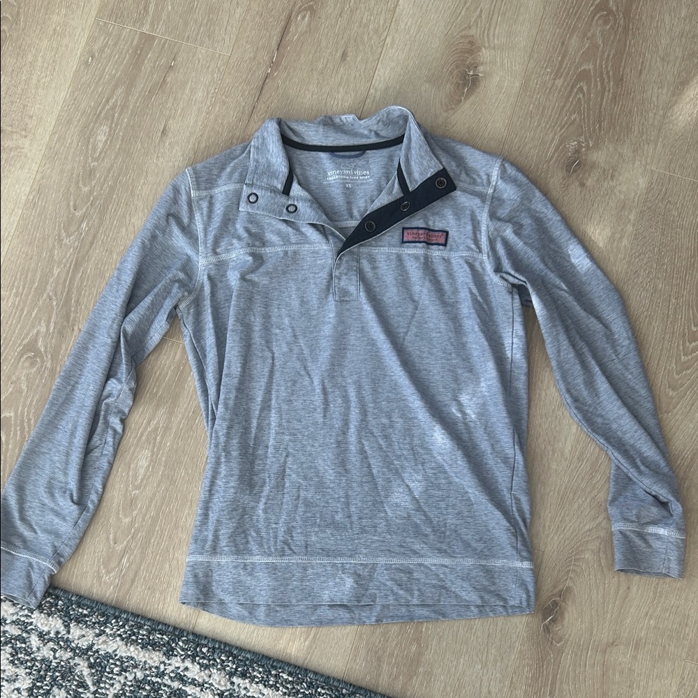 Vineyard Vines men’s XS Edgartown shep shirt blue and white collared like new!